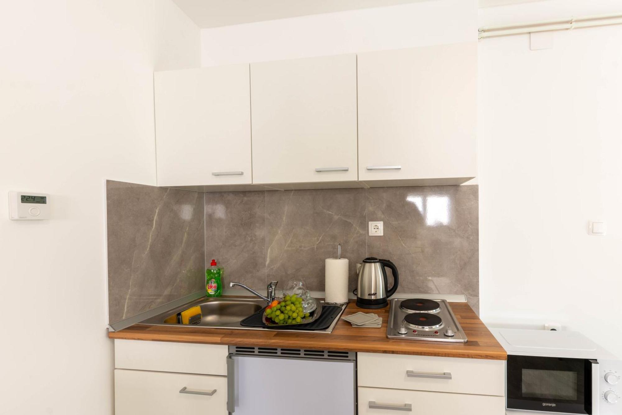 Apartmani Sun & Moon Bjelovar Exterior foto